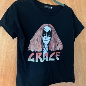 Stylestalker Grace Distressed Graphic Tee